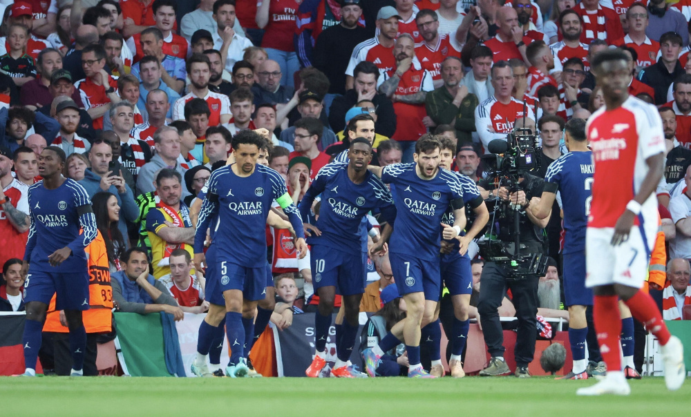 刘若钒：今年这一年挺不容易的，结果和过程都值得回味